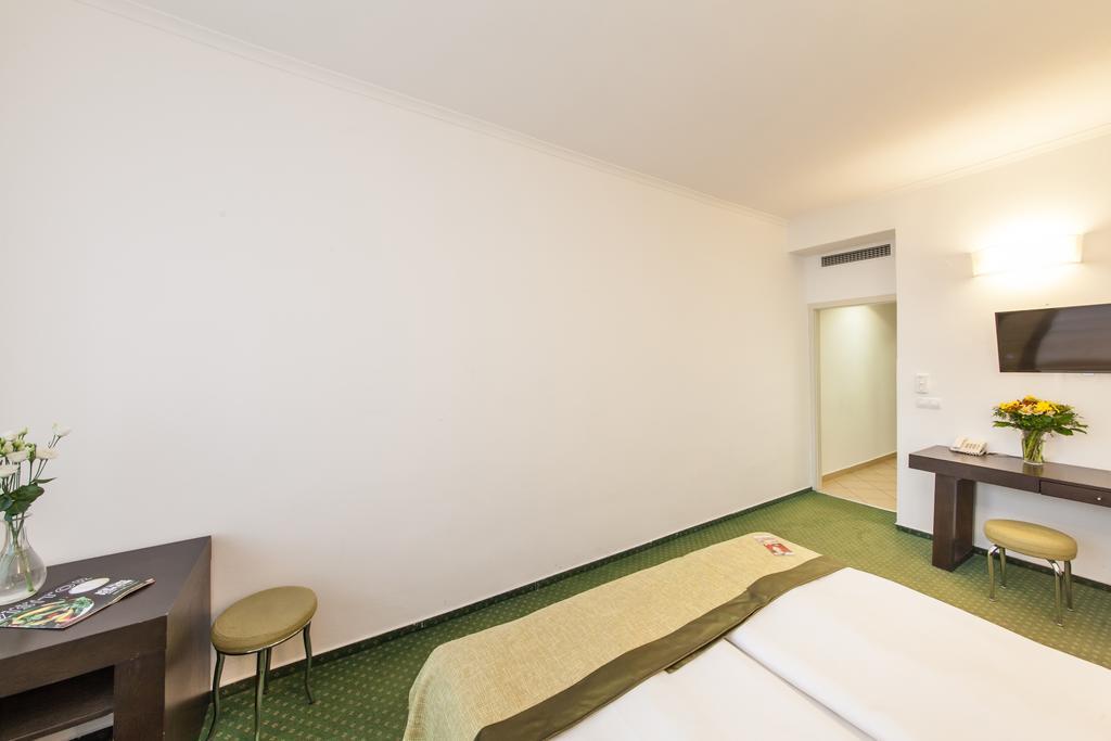 פראג Hotel Vitkov מראה חיצוני תמונה
