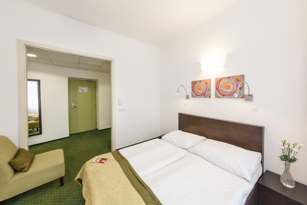 פראג Hotel Vitkov מראה חיצוני תמונה