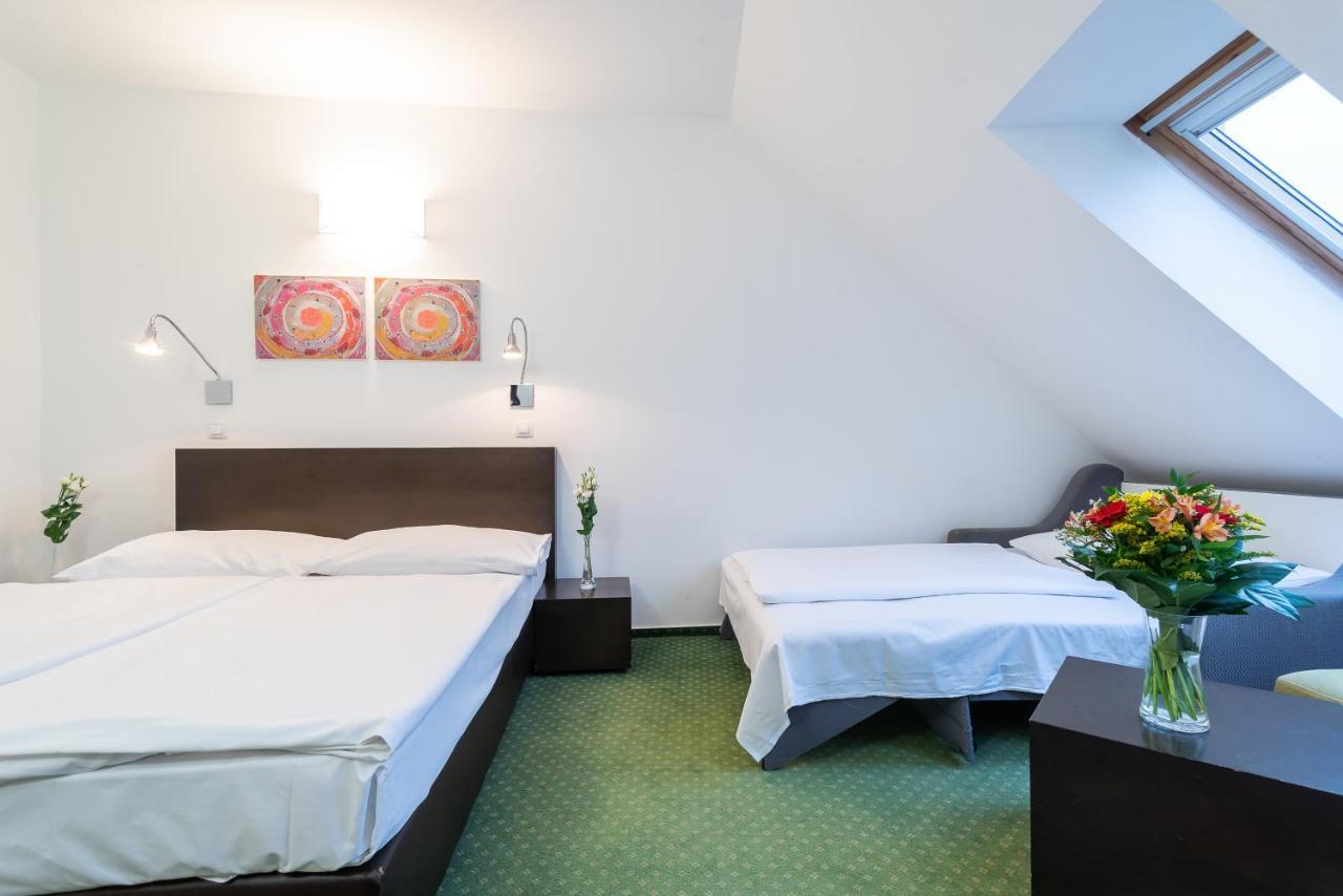פראג Hotel Vitkov מראה חיצוני תמונה